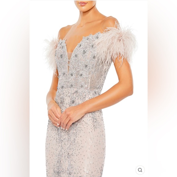 Mac Duggal gown with ostrich feather - Picture 4 of 4